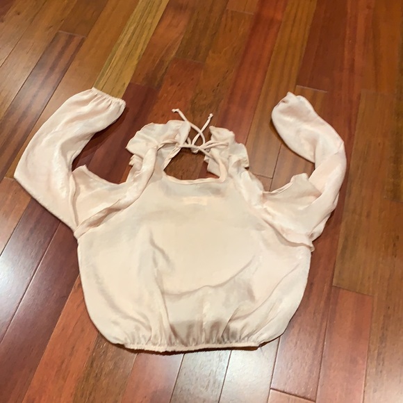 Blush/salmon colours blouse cold shoulder size M - Picture 7 of 8